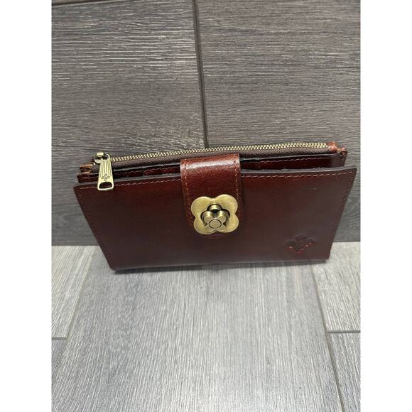 Patricia Nash Leather Marene Floret Twist Lock Wallet in British Tan B000604 - Picture 4 of 8